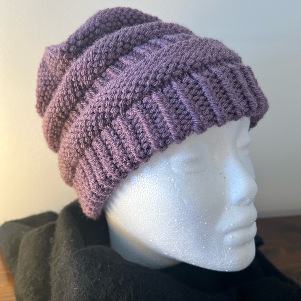 Hand-Knit Mauve Ribbed Winter Beanie - Women Accessories